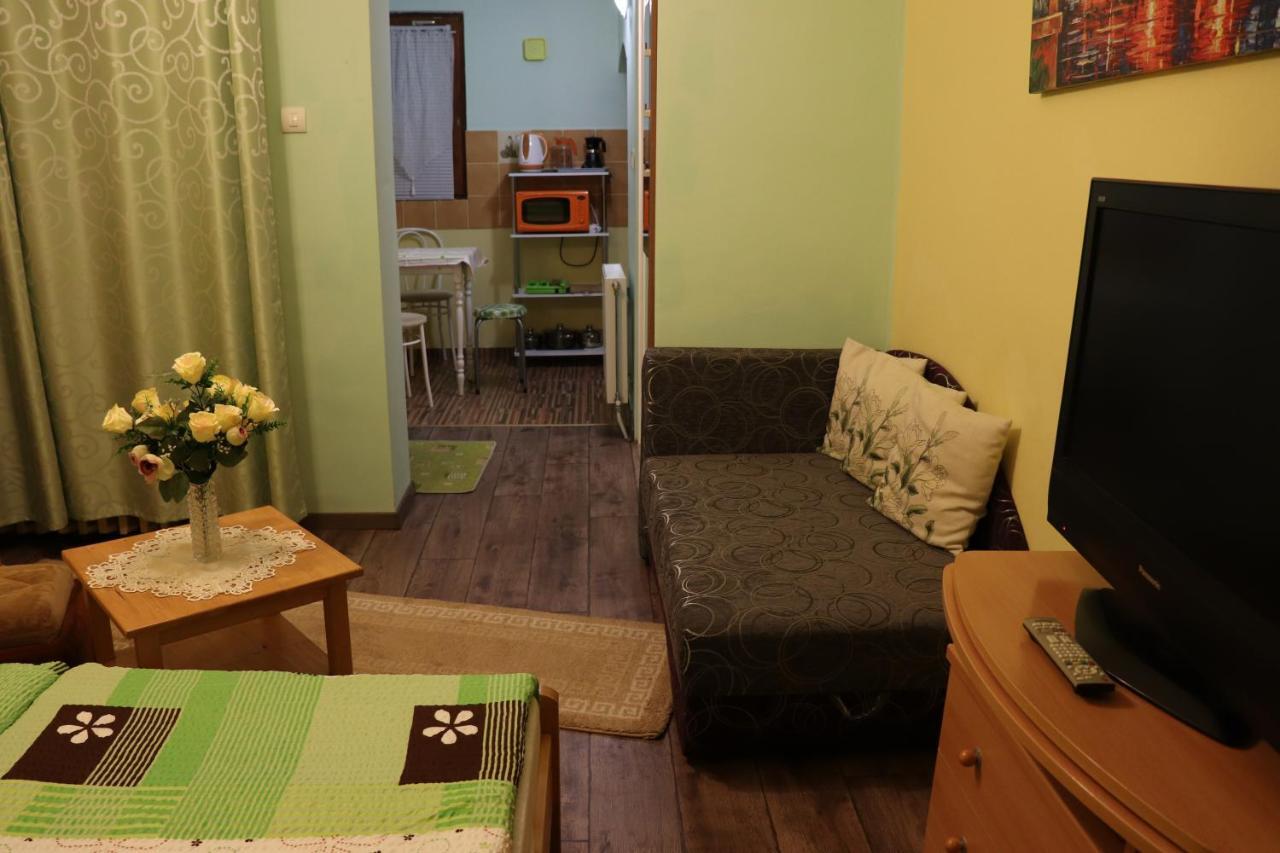 Panorama Vendeghaz Hotel Miskolc Eksteriør billede